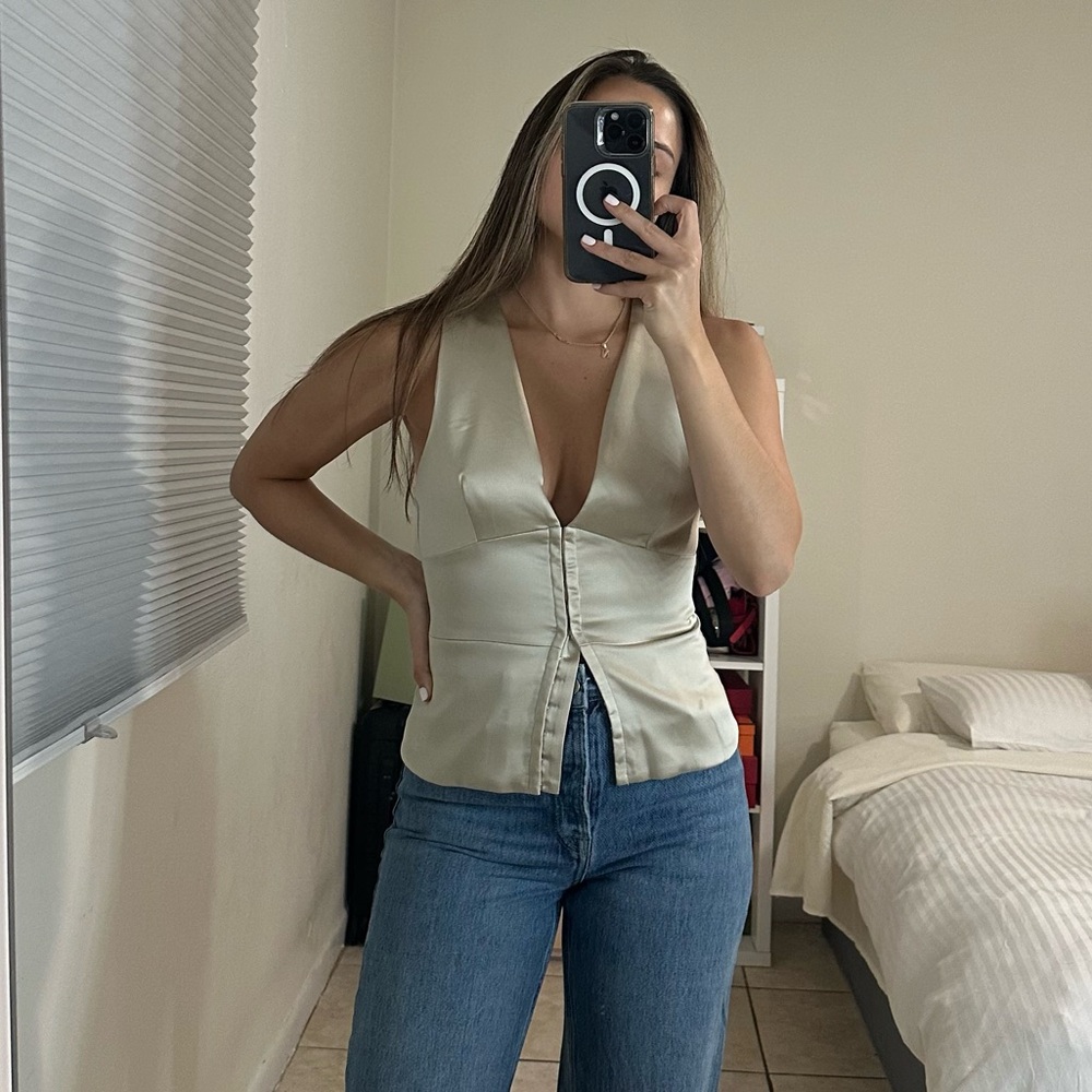 Zara Cream V-Neck Blouse
